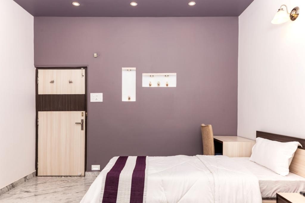 Simi International - The Imperial - Cf-400 Hotel Liluah Room photo